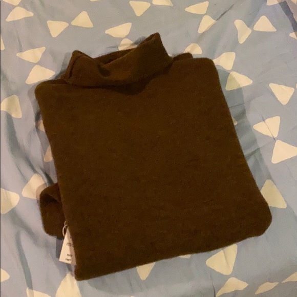 NWT Wilfred Bilbao Sweater - Picture 6 of 7